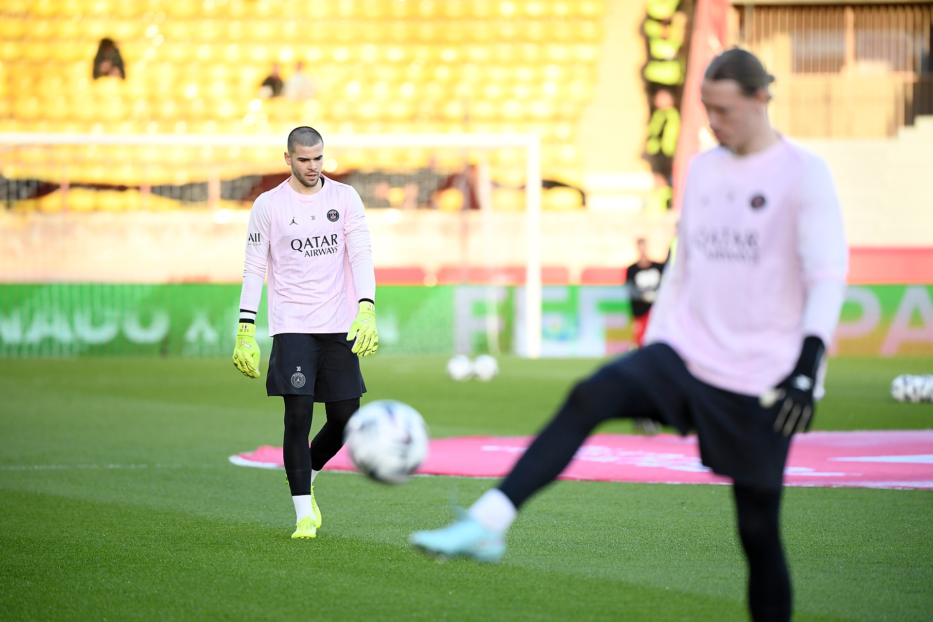 Kosztował krocie i stracił miejsce w składzie. Trener PSG nie ma litości
