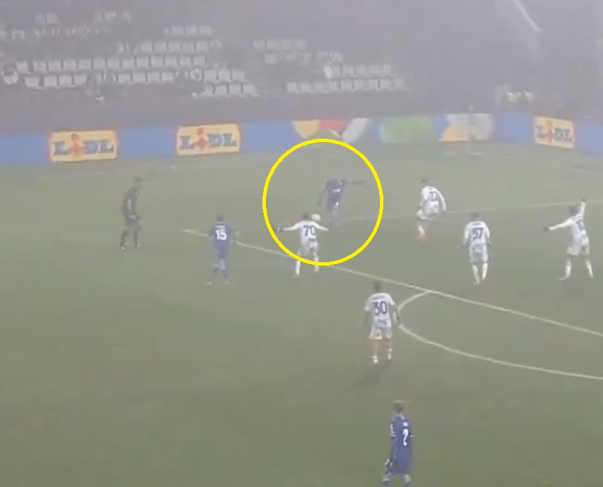 Cudowny gol Ishaka w Lidze Konferencji. Ależ przymierzył [WIDEO]