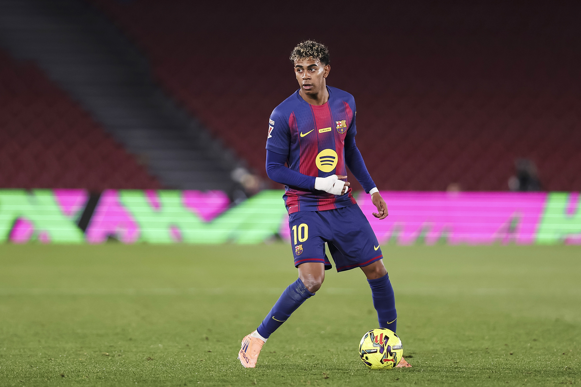 Ta wypowiedź o Yamalu stała się viralem. "Ma 18 lat i myśli, że jest Messim" [WIDEO]