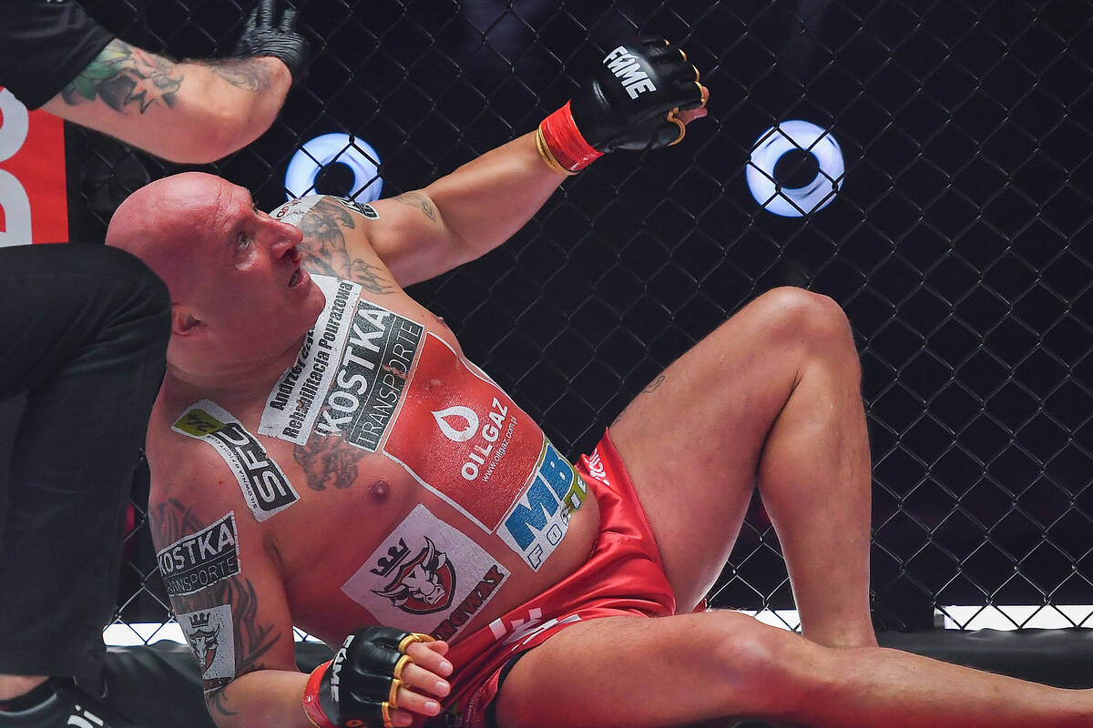 Najman wznowi karierę? Do walki wyzwał go... mistrz świata