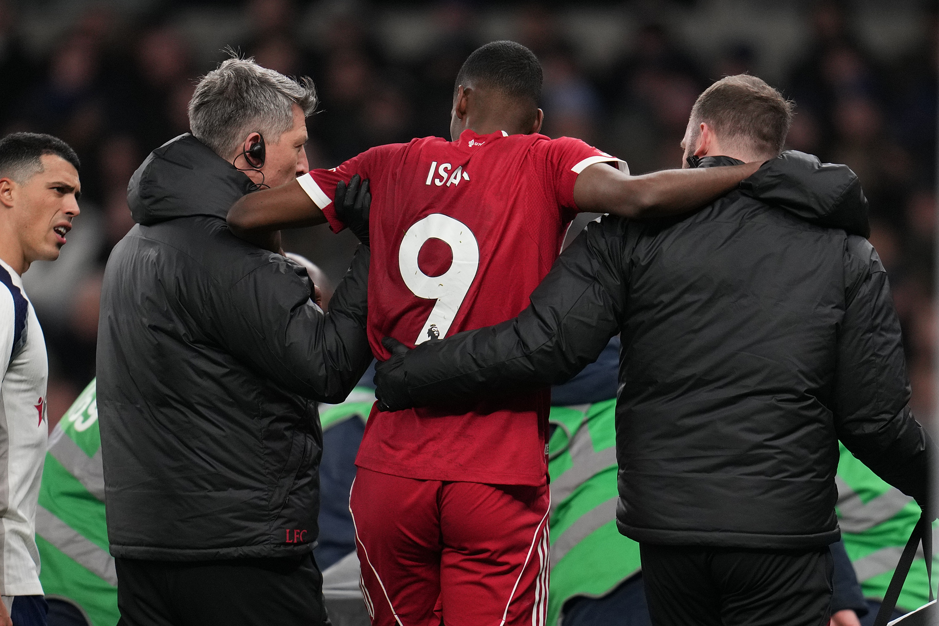 Koszmar Isaka. Istotne wieści także dla Polski