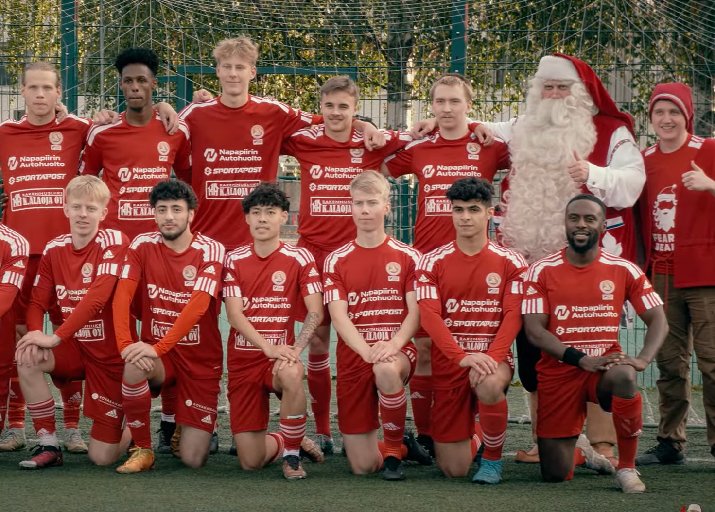 Ten klub naprawdę istnieje. Powala nazwą i nie tylko. Pierwszy rywal? Nie byle kto