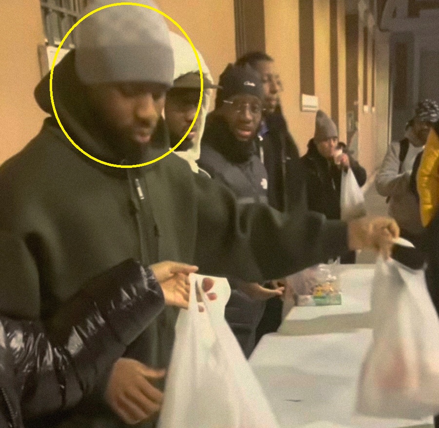 Wspaniały gest Pululu. Zrobił to podczas świąt [WIDEO]