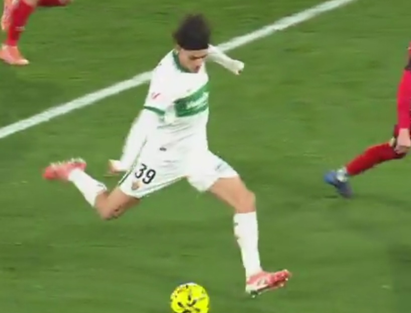 Strzelił cudownego gola. Może znów zagrać w Barcelonie