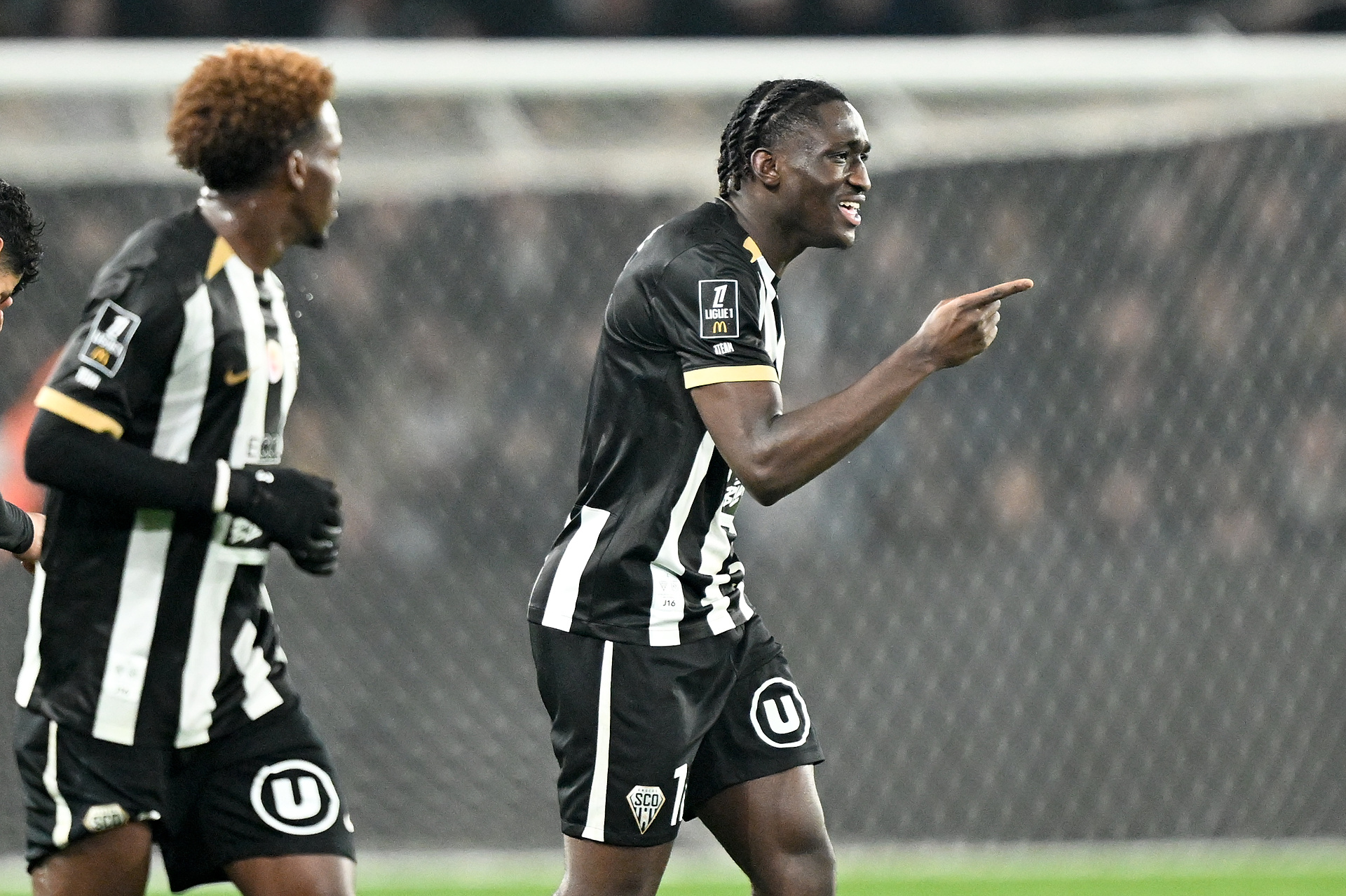 Milan idzie po wielki talent. Ruszyły rozmowy