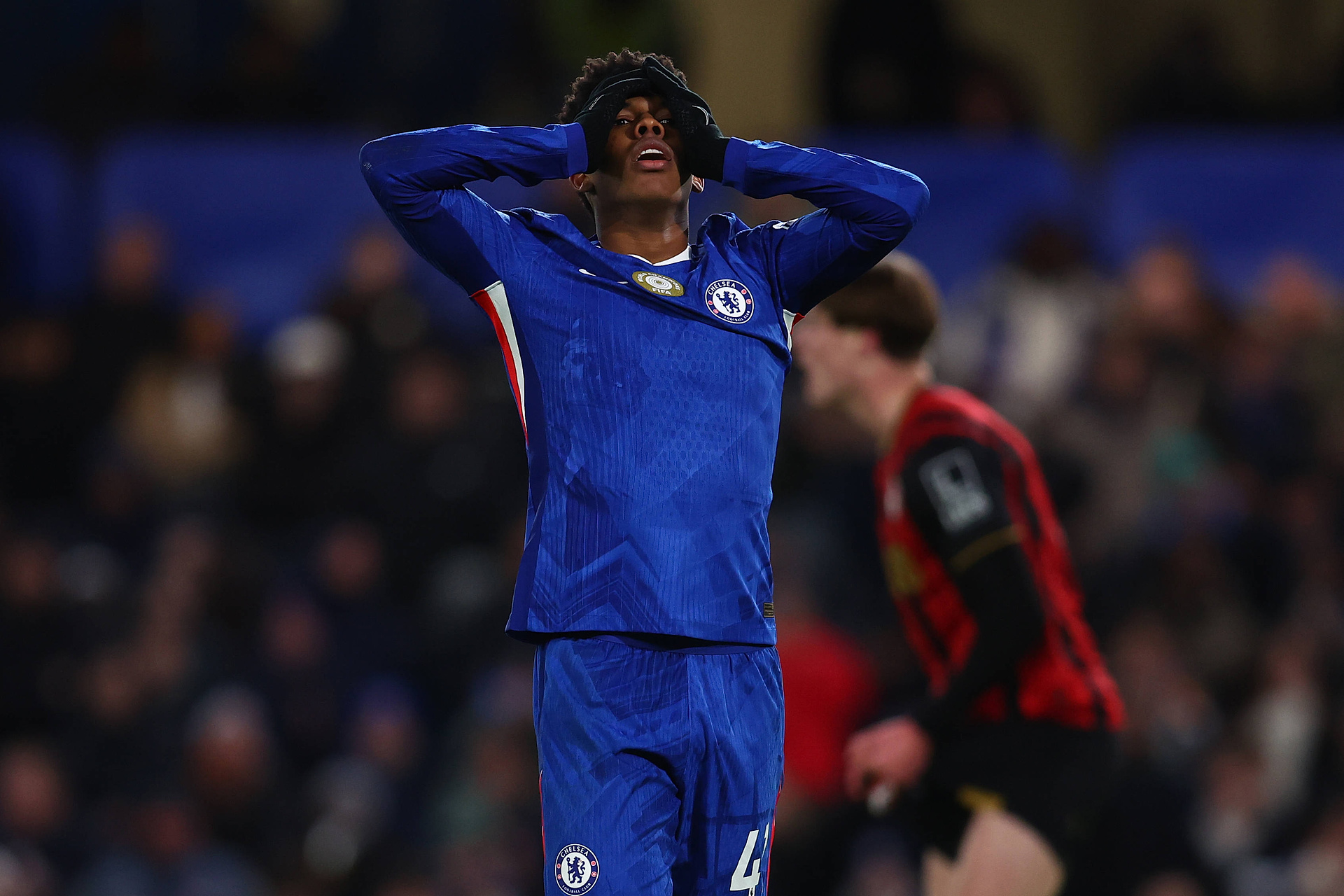 To on zastąpił Marescę w Chelsea. Absolutny nowicjusz kontra Guardiola