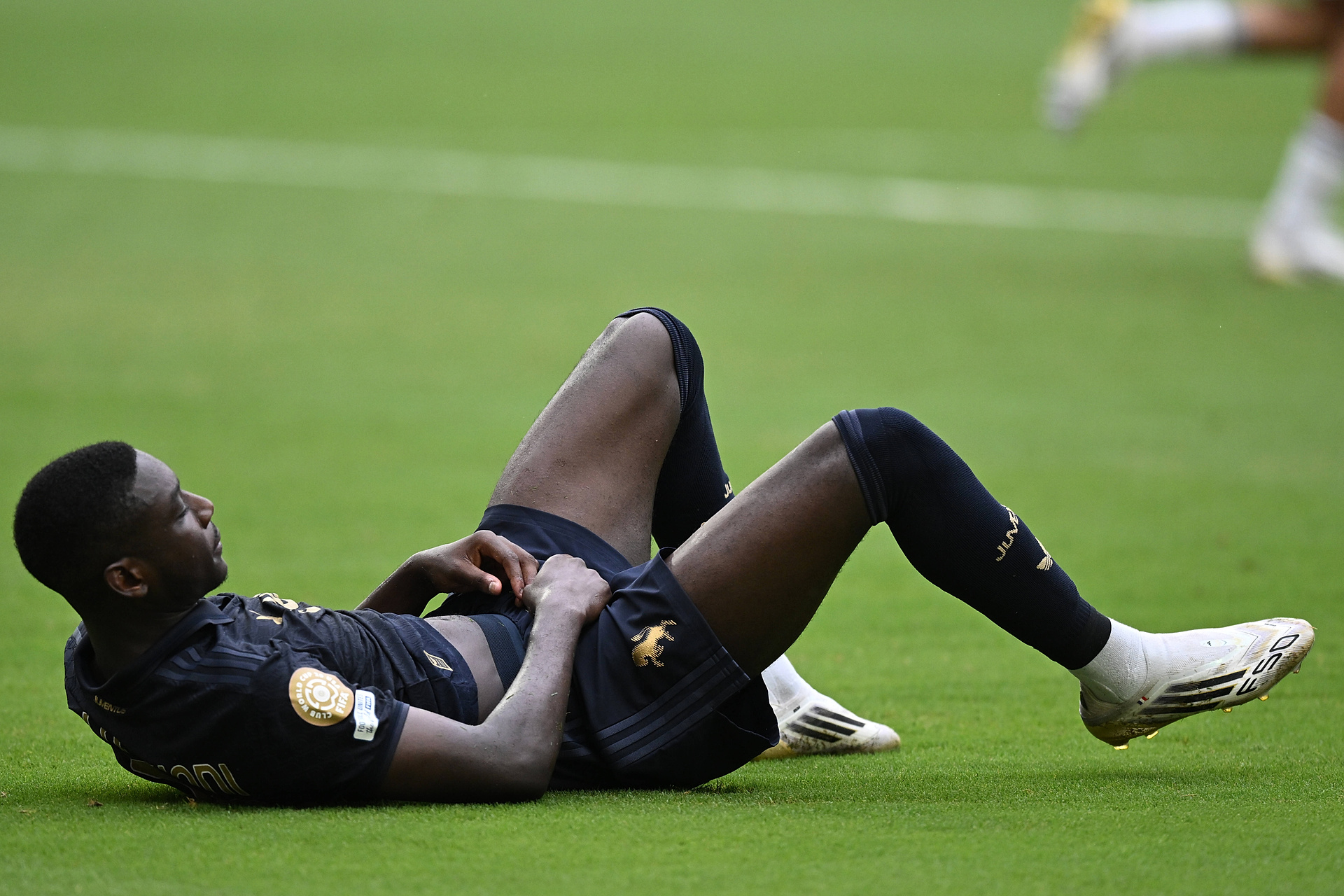 Prawie 100 mln za napastnika, który nie strzela. PSG utopiło grubą kasę