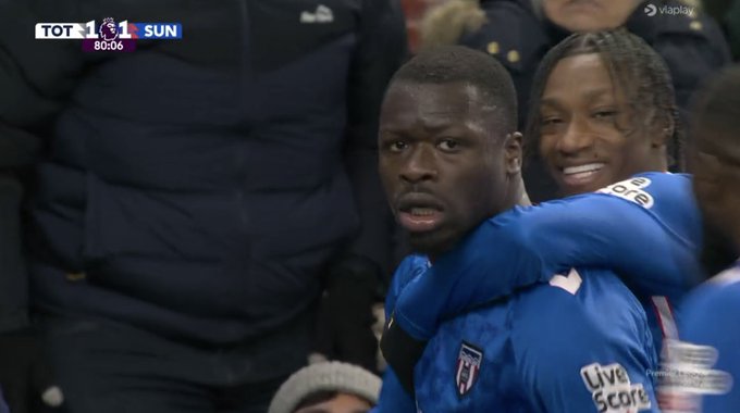 Fantastyczny gol, Tottenham w szoku. "Spurs" znowu zawiedli