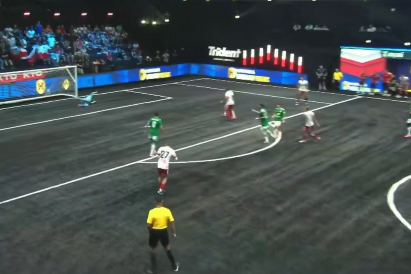 Polacy ulegli Algierczykom. Grad bramek po przerwie