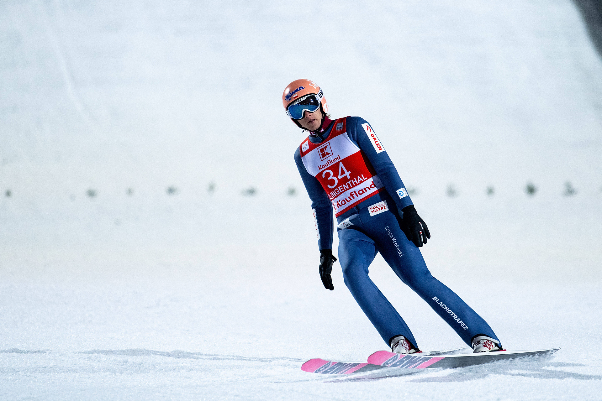 Polacy słabiutko w Oberstdorfie. Kubacki negatywnie zaskoczył