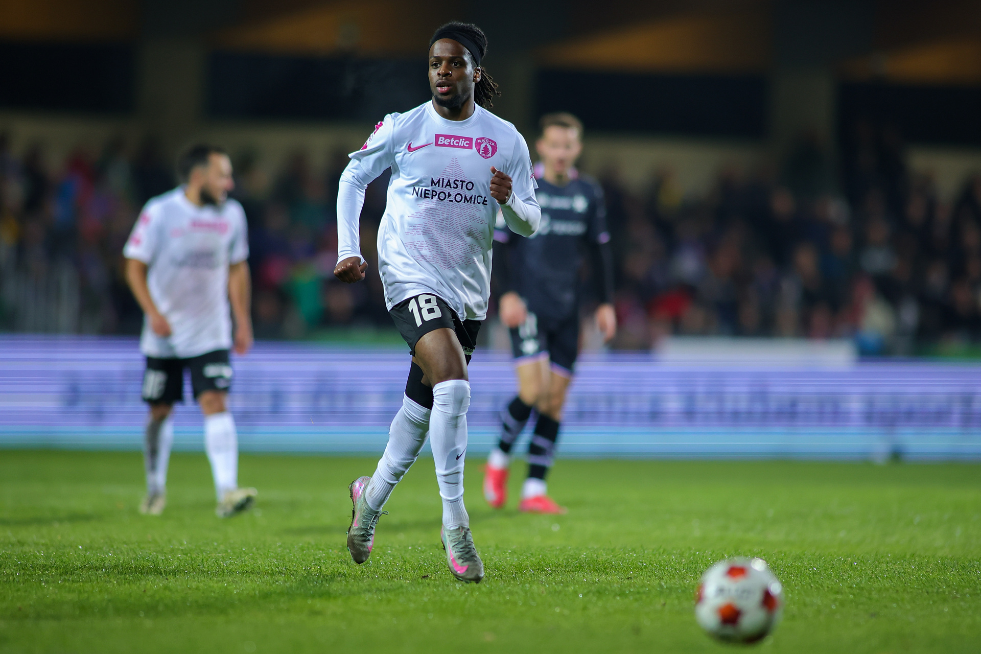 Reprezentant Haiti znów zmieni klub. Trzecia drużyna w Polsce [NASZ NEWS]