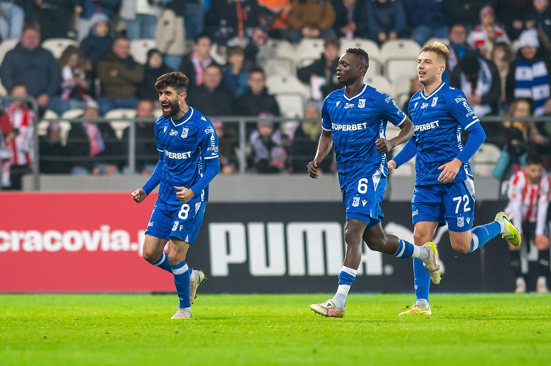 Media: Piłkarz Lecha nie poleciał na obóz! Ostra decyzja Frederiksena