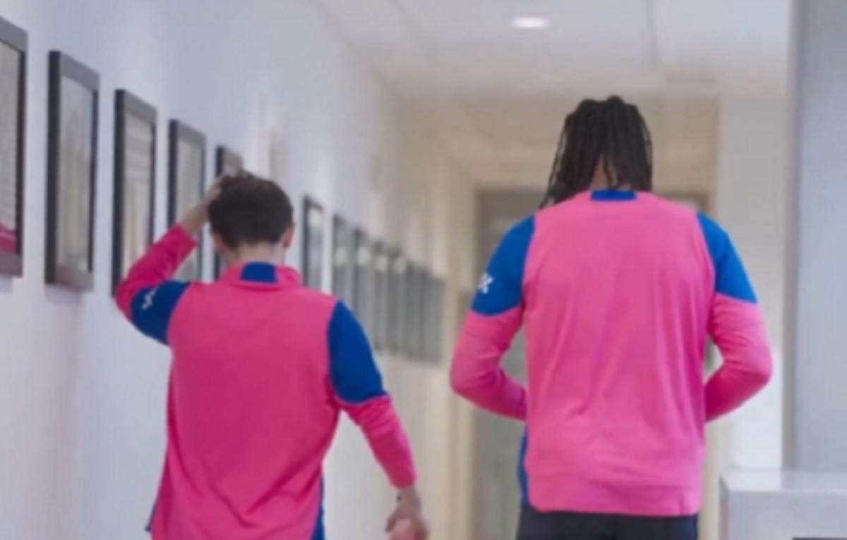 Nowy nabytek Man City wypalił do gwiazdy. "Czemu cię gnębią?" [WIDEO]