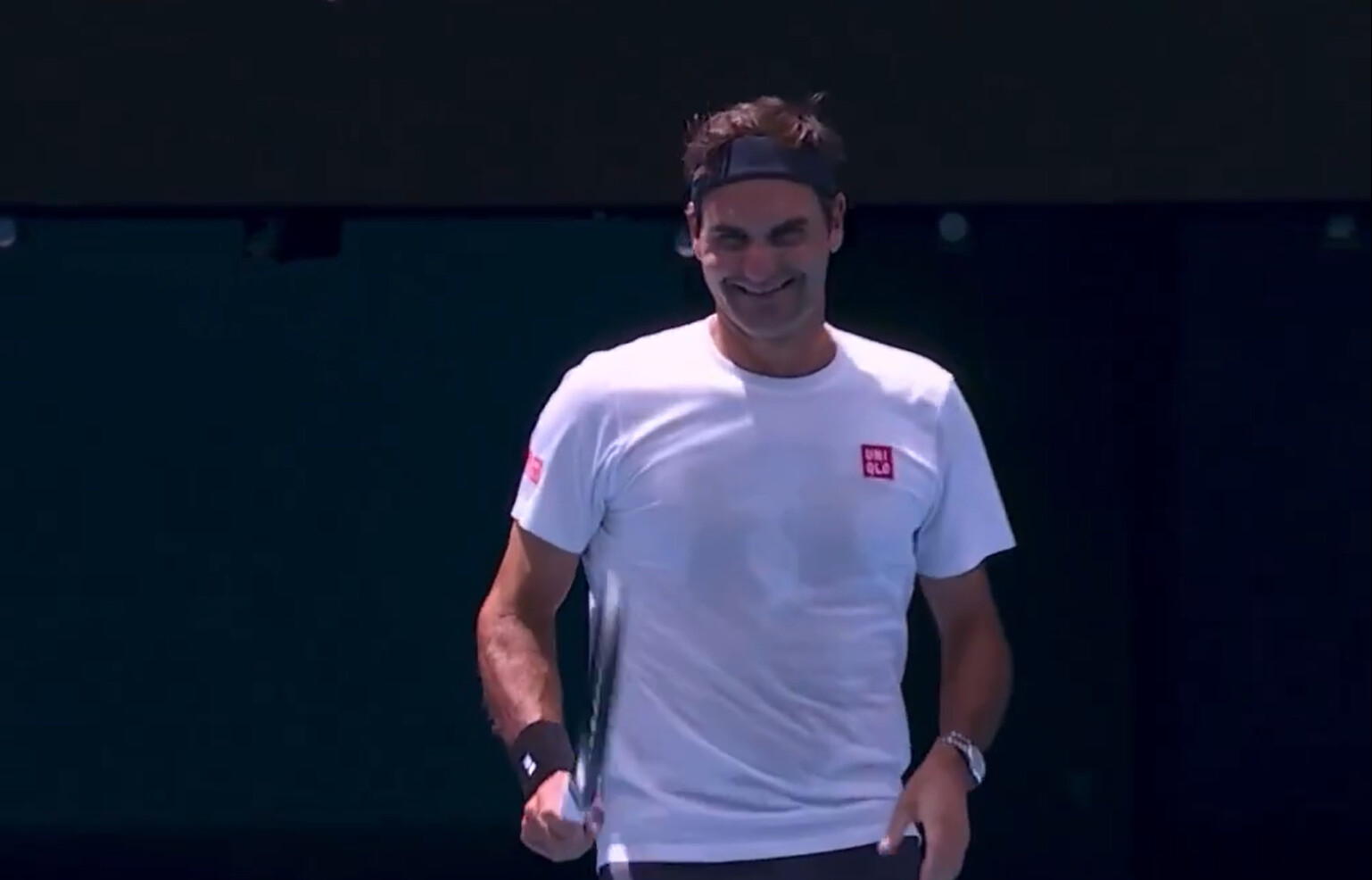 44-letni Federer wrócił i zmiażdżył gwiazdę tenisa! Pogrom [WIDEO]