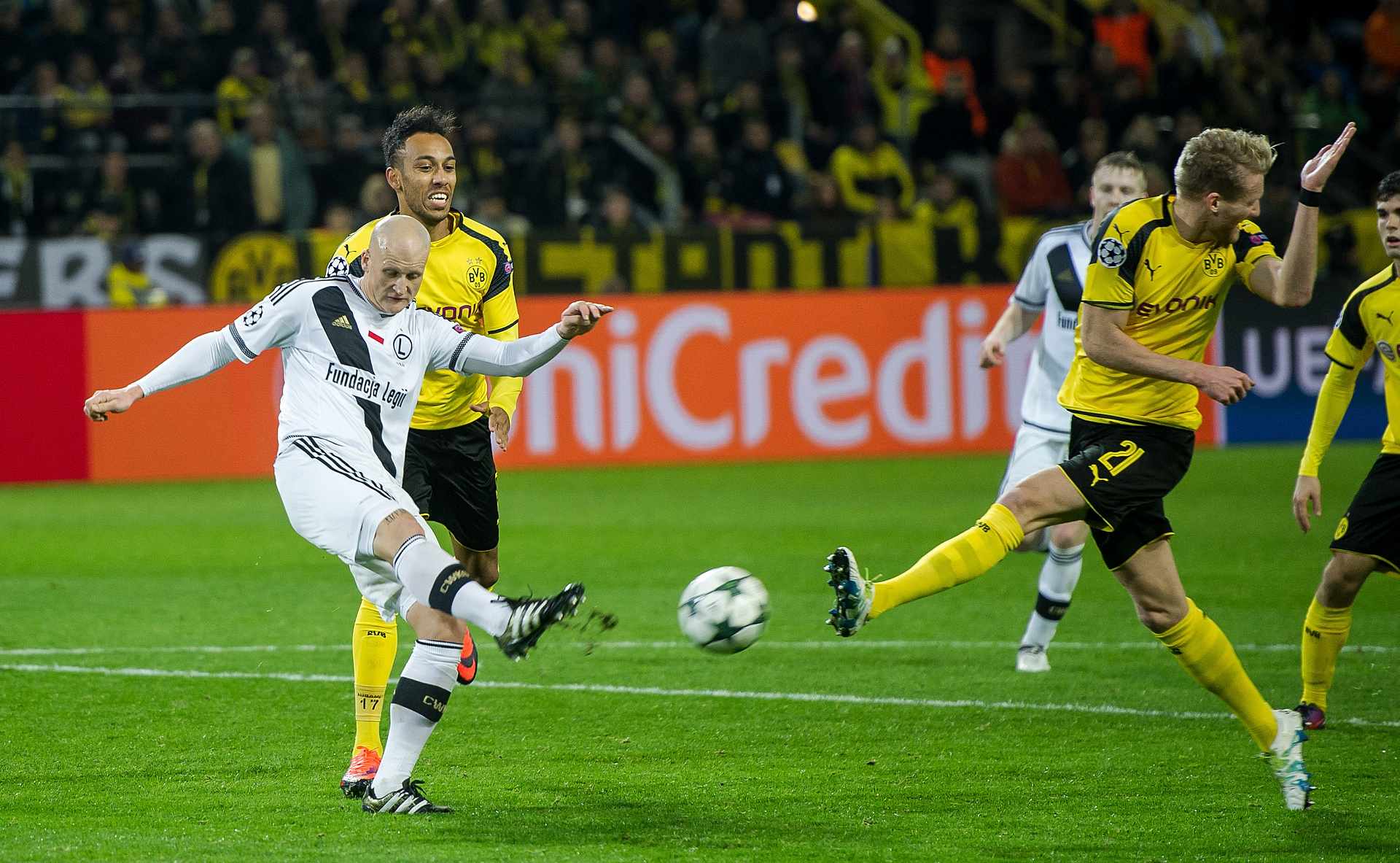 Mistrz świata zakończył karierę w wieku 29 lat. Teraz zarabia grubą kasę