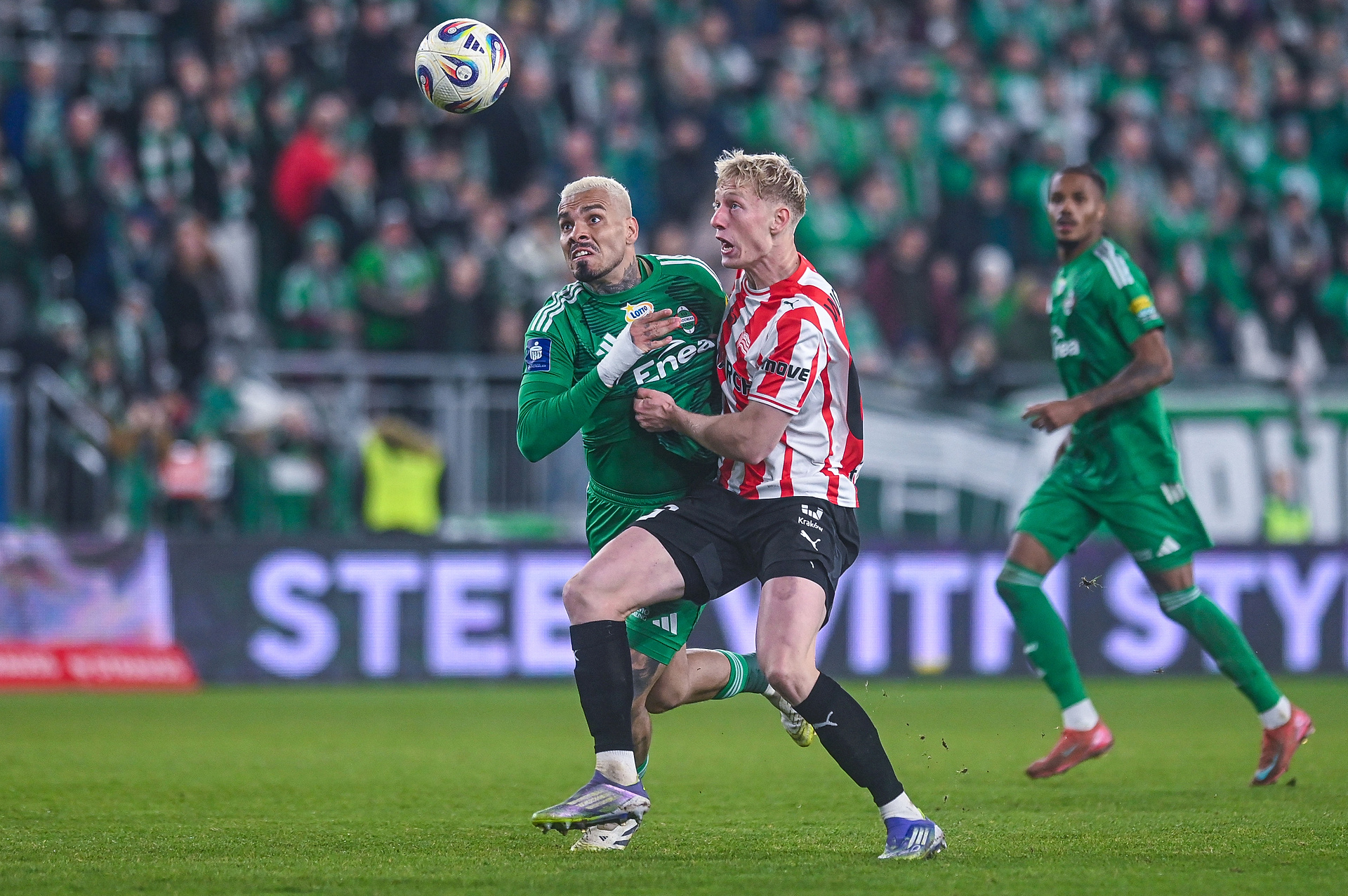 Widzew chce piłkarza z Ekstraklasy. To odkrycie sezonu