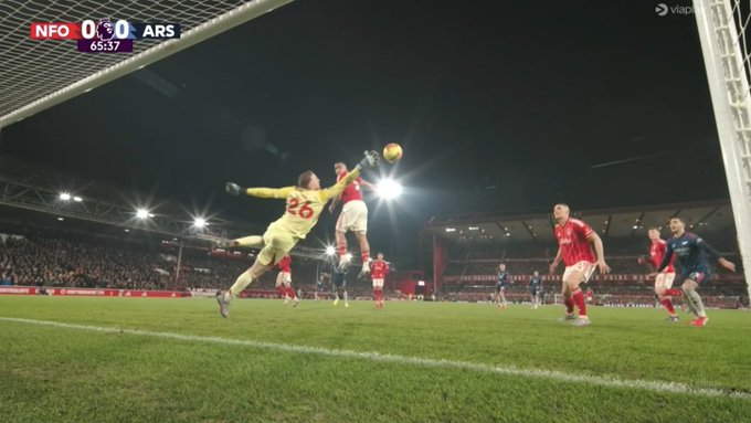 Arsenal zatrzymany. Bramkarz rywali wyczyniał cuda