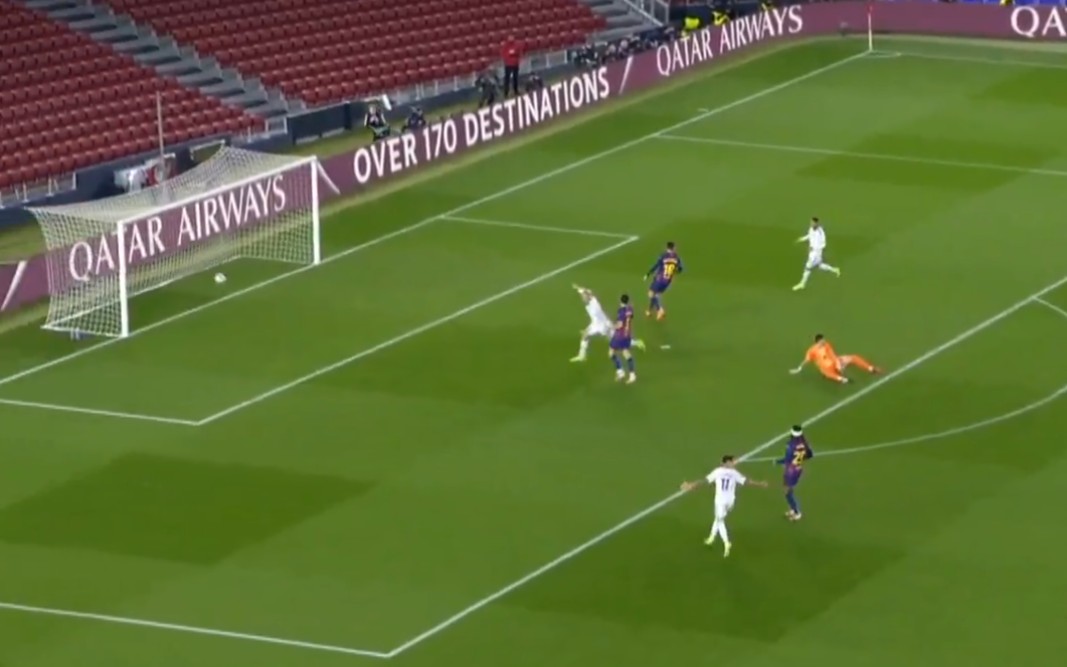 Szok na Camp Nou! 17-latek zaskoczył Barcelonę [WIDEO]