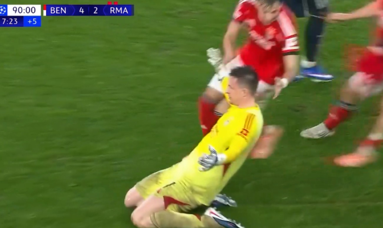 Szok, szaleństwo, gol bramkarza w 98. minucie! Benfica z awansem, Real poza TOP8! [WIDEO]