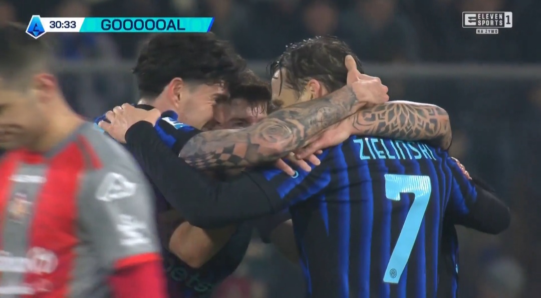 Rewelacyjna bramka Zielińskiego. Inter umocnił się na szczycie