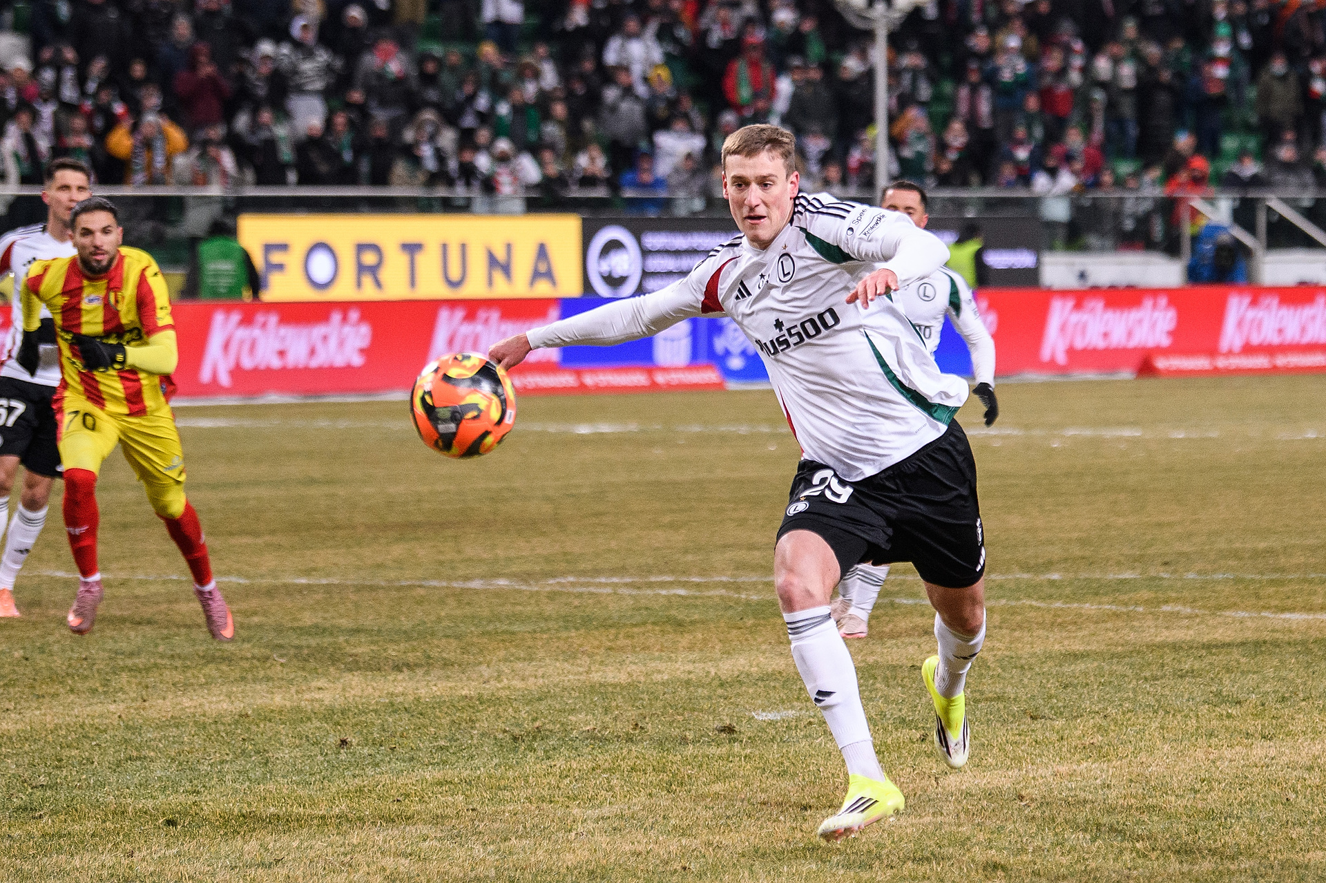 Brutalne słowa o Rajoviciu. "Nigdy nie powinien znaleźć się w Legii"