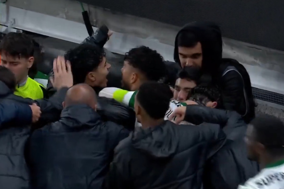 Szalony gol znanego napastnika. To była 96. minuta [WIDEO]