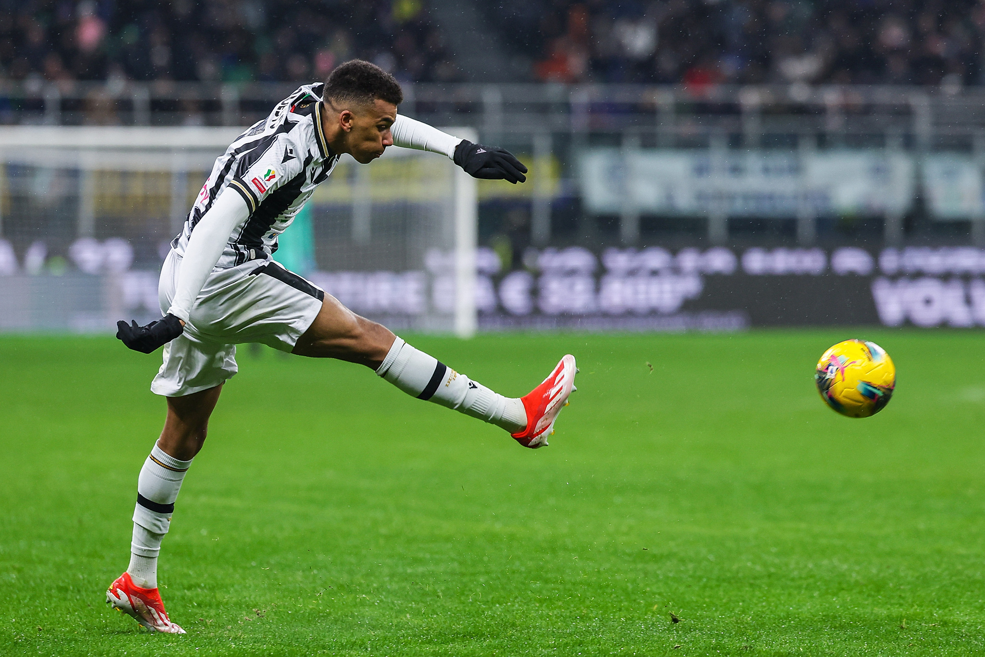 Kinowy transfer niedoszłej gwiazdy Ekstraklasy. Zadecydowały 3 sekundy