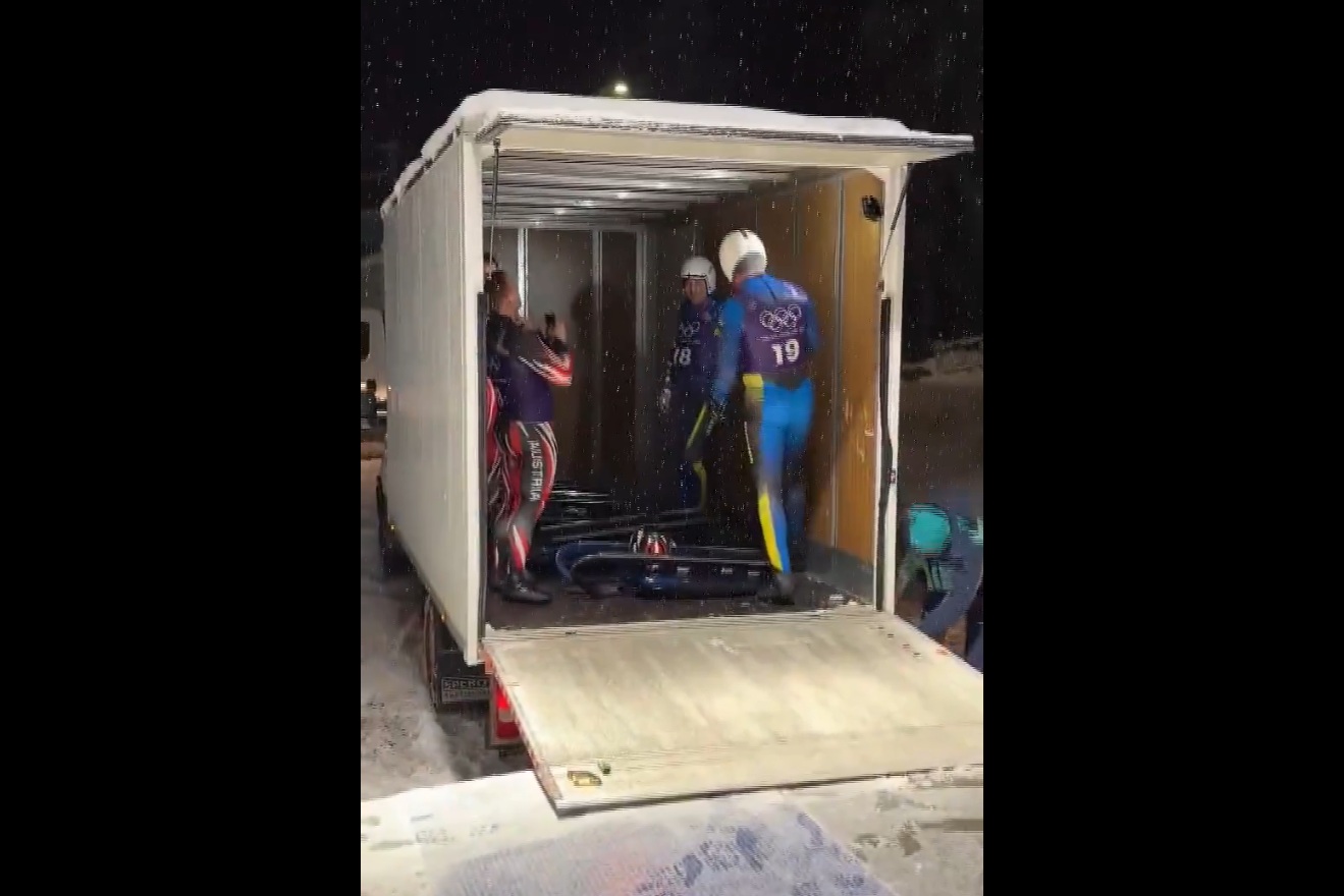 Niebywałe, jak traktują sportowców podczas IO. Film obiegł sieć [WIDEO]