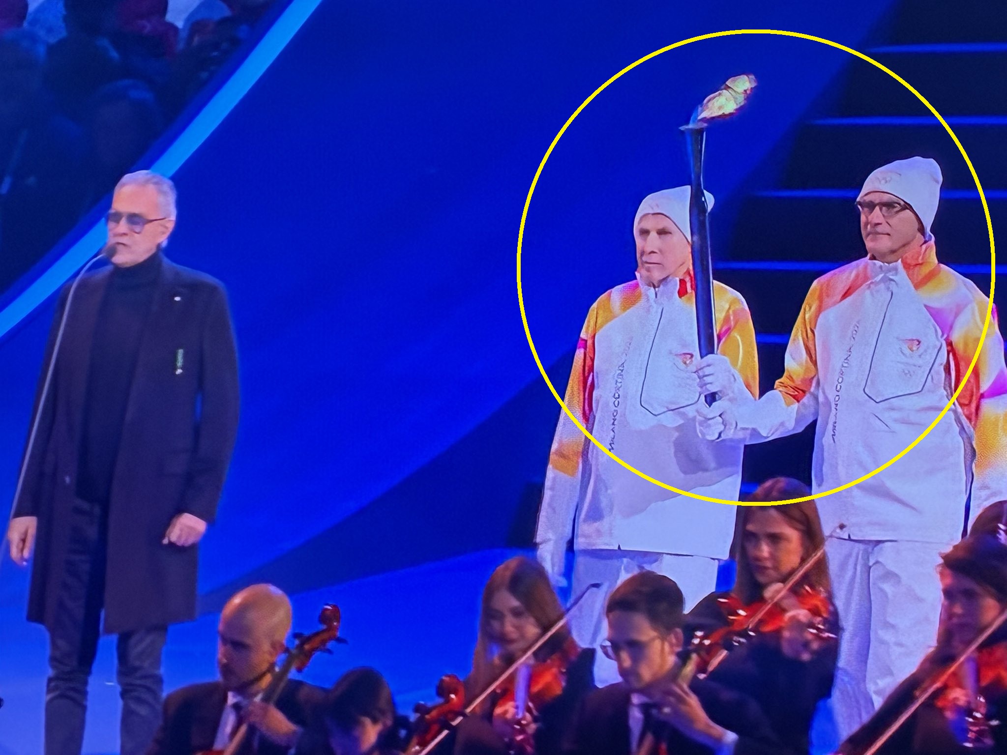 Piłkarski akcent na otwarcie IO. Legendy Milanu i Interu szły ramię w ramię