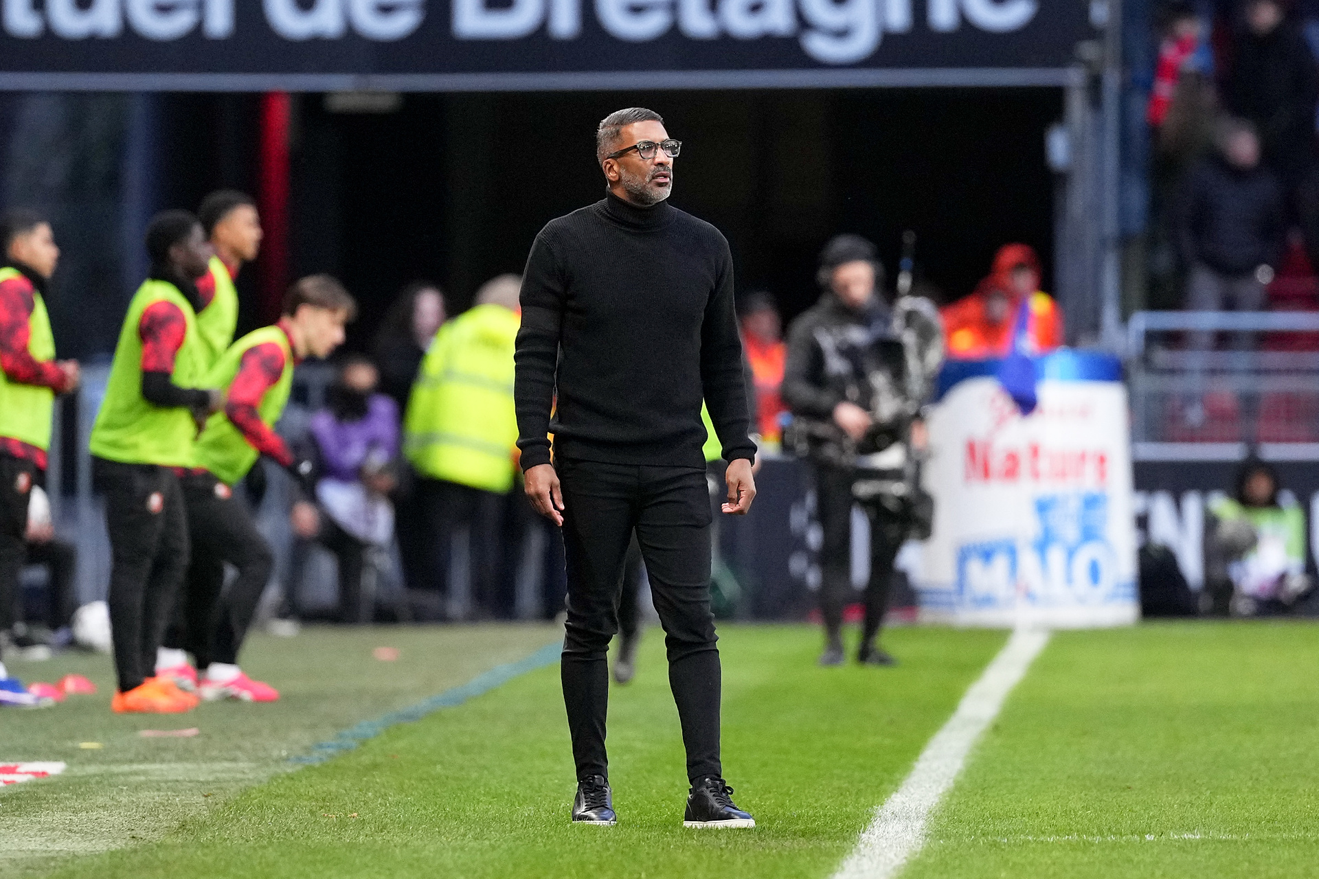 Media: Trener Szymańskiego odleciał. Oto, czego żąda od klubu