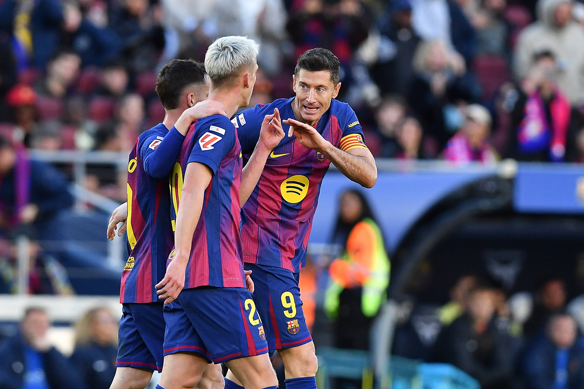 W Katalonii huczy o Lewandowskim. "Wystarczy mu centymetr kwadratowy"