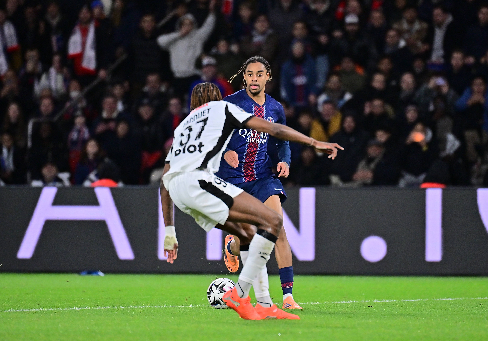 Gigant wykłada wielką kasę za... świeżaka. "Świat oszalał"