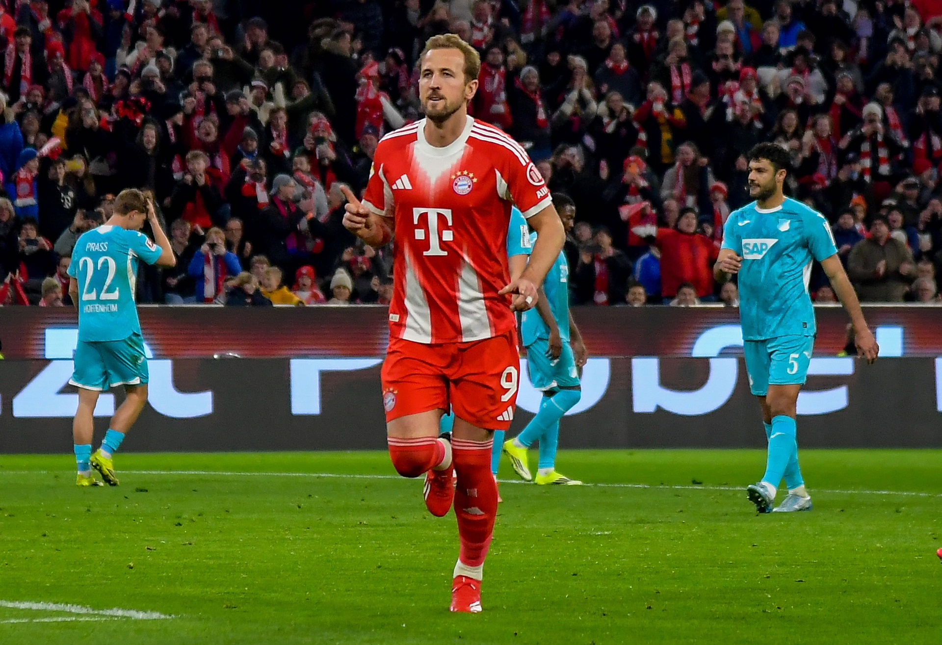 Bayern urządził demolkę w hicie Bundesligi. Nie było czego zbierać