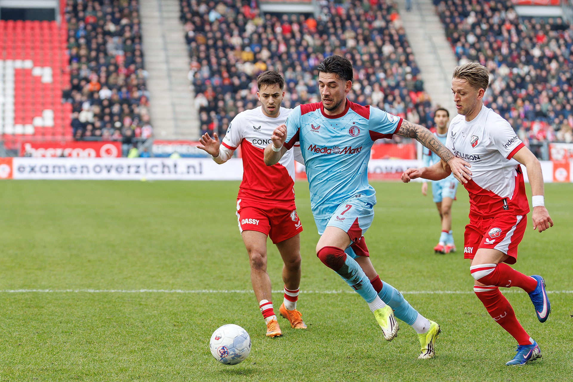 Van Persie ocenił Modera. "To taki typ faceta"