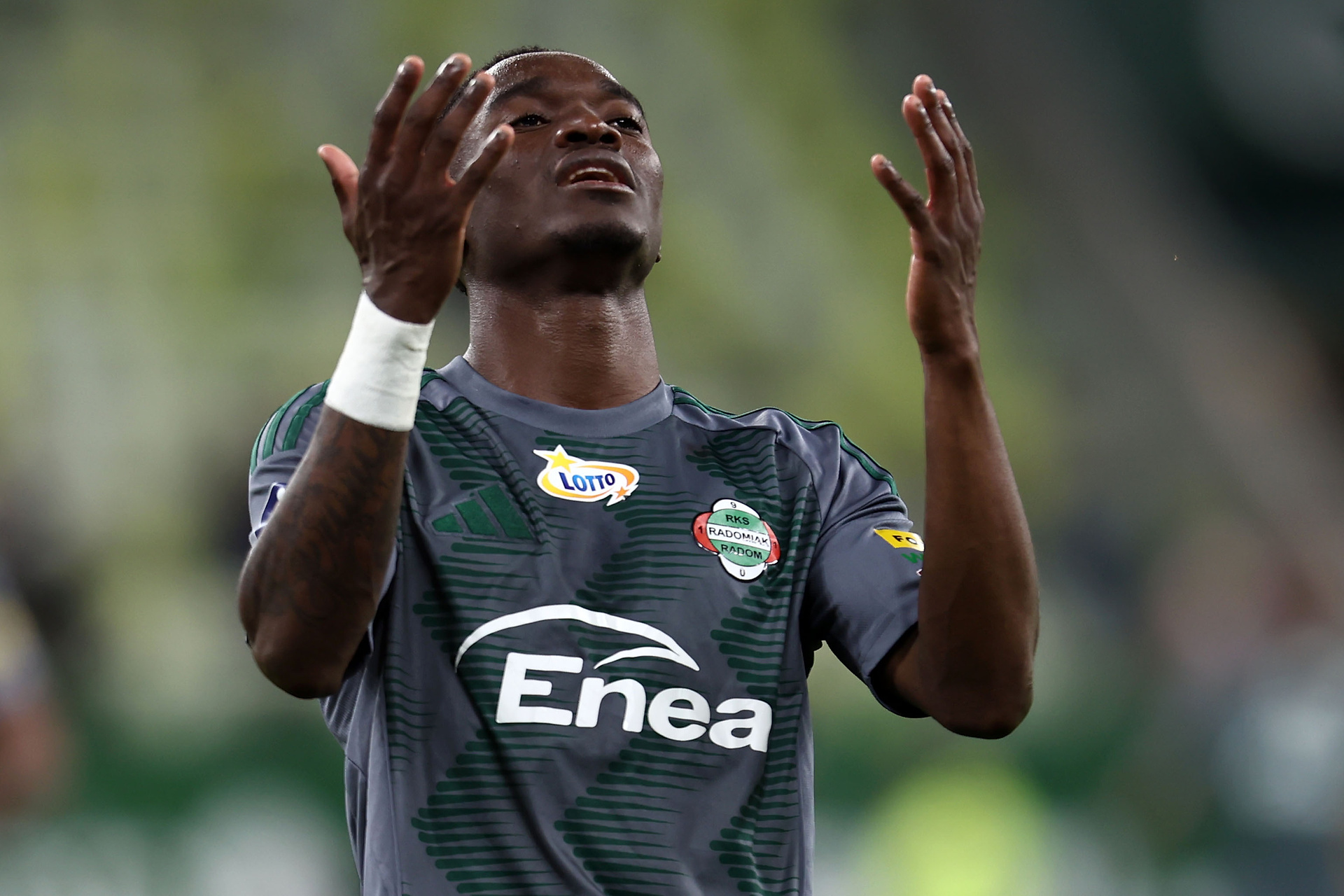 Gwiazda Ekstraklasy może odejść! Rekordowa oferta [NASZ NEWS]