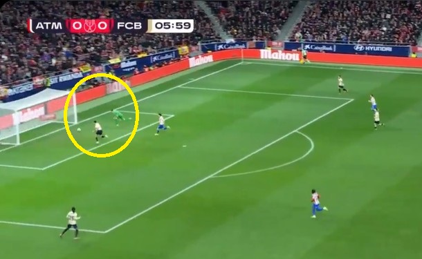 Aj Jezus Maria, ależ błąd Garcii! Co zrobił bramkarz Barcelony?! [WIDEO]