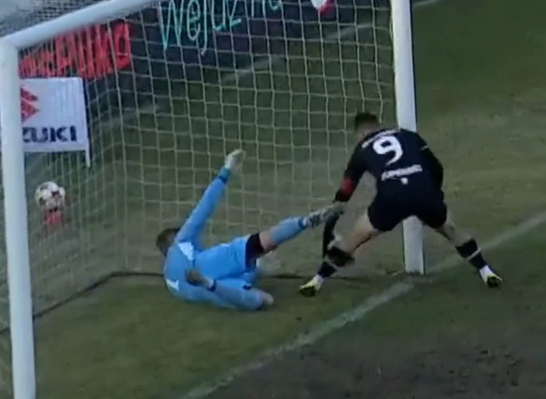 Rodado uratował Wisłę. Wielkie emocje w hicie na zapleczu Ekstraklasy