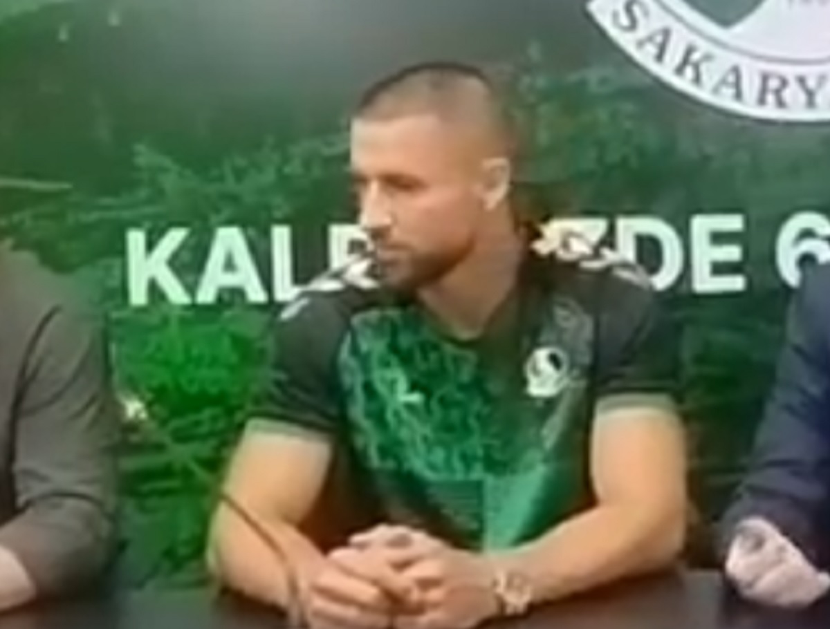 Fatalny mecz Polaka w Turcji. Kilkanaście minut i czerwona kartka 