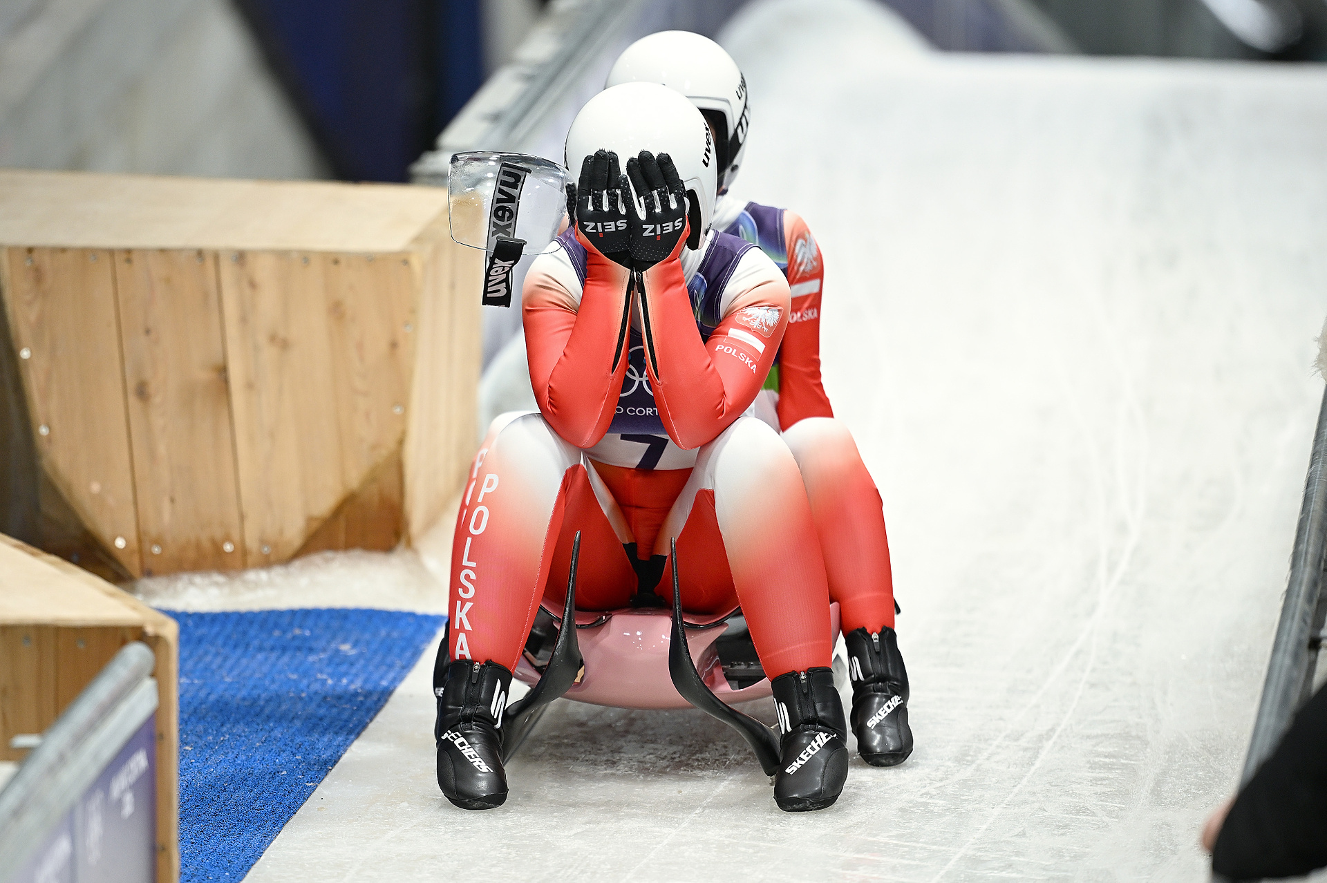 Saneczkarki wywołały burzę na IO. Trener wyjaśnił sprawę starych sanek