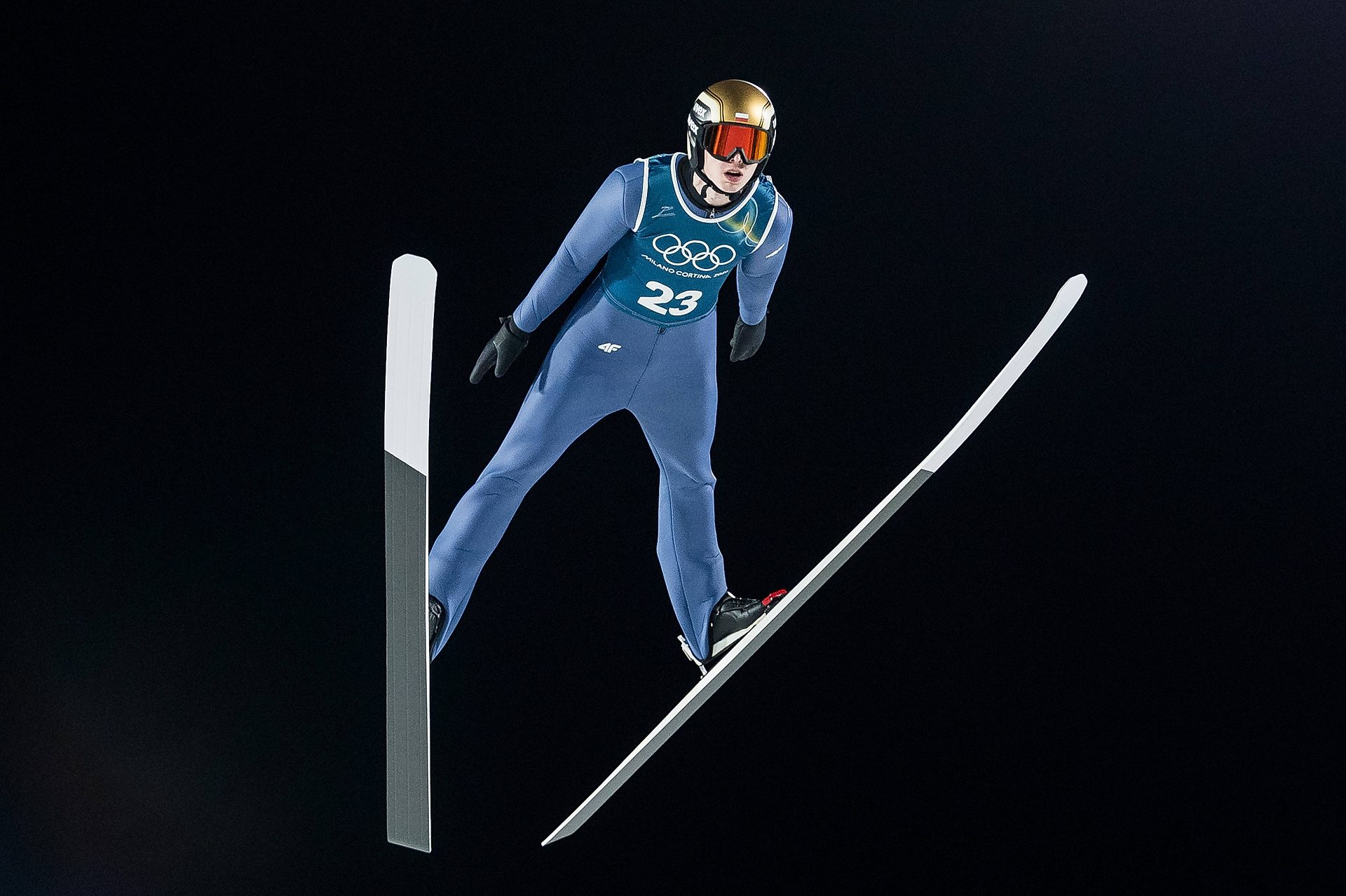 Tak w serii próbnej skakali Tomasiak i Wąsek. Polacy mogą walczyć o medal