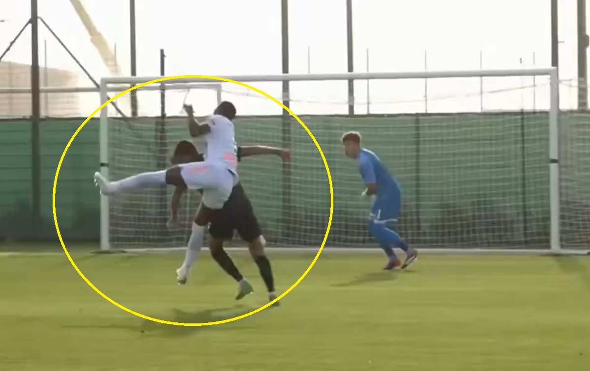 Gwiazdor zadebiutował w Rosji. Pomylił piłkę nożną z MMA [WIDEO]