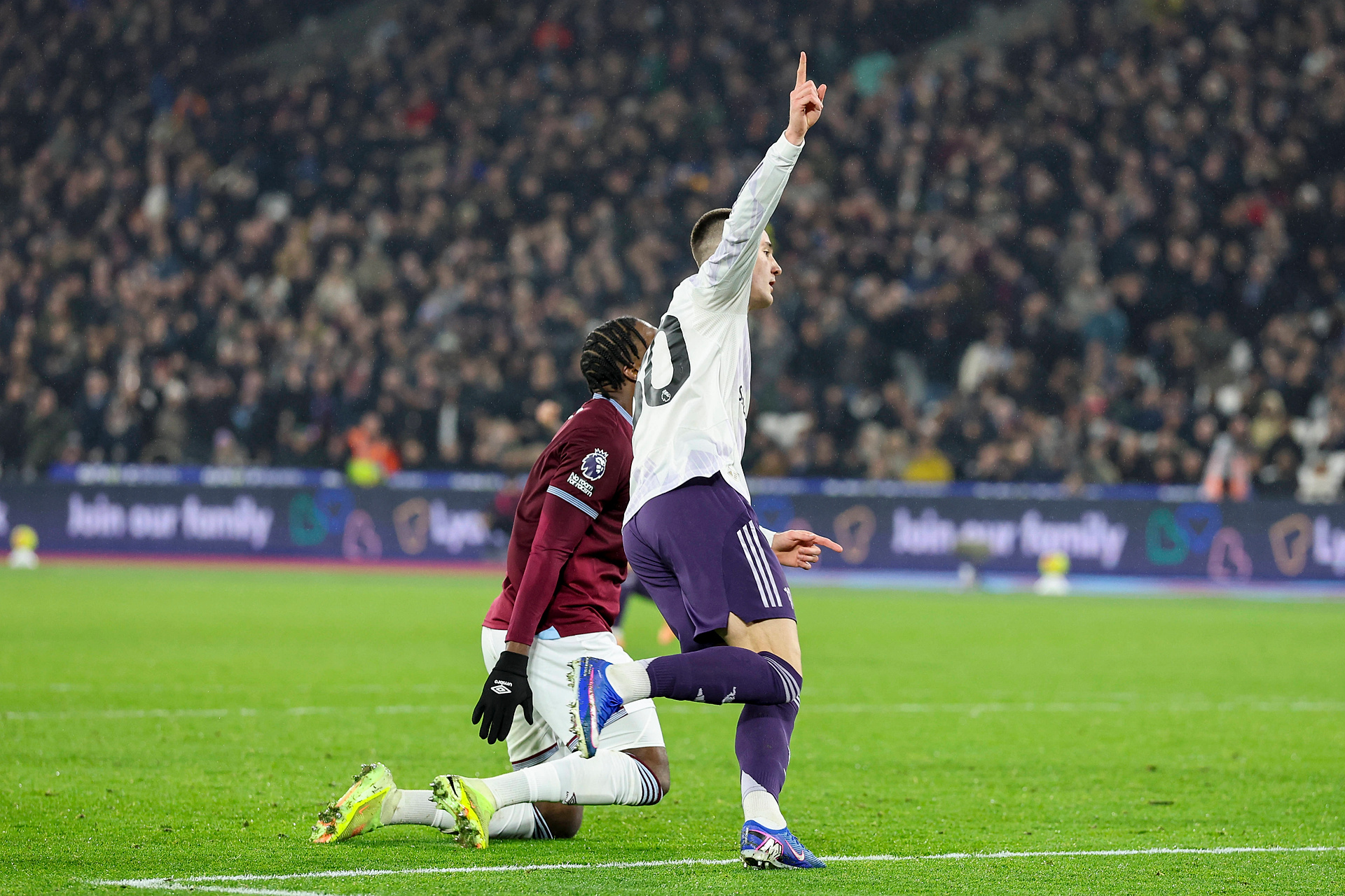 76 mln euro za flopa? Nieaktualne. Ożył i imponuje formą. Pomogły... korepetycje u legendy