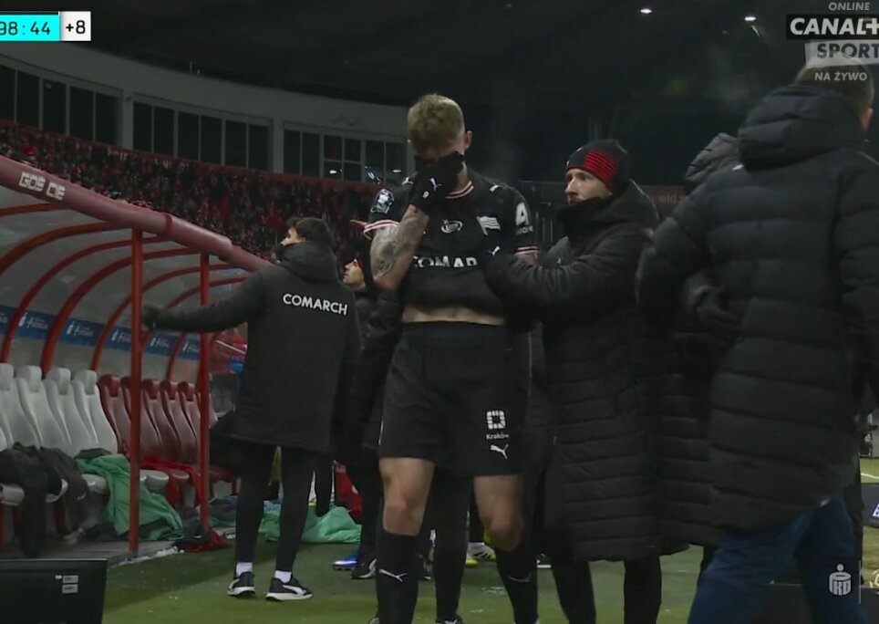 Groźna kontuzja w meczu Widzewa. Dramat nowej gwiazdy w debiucie