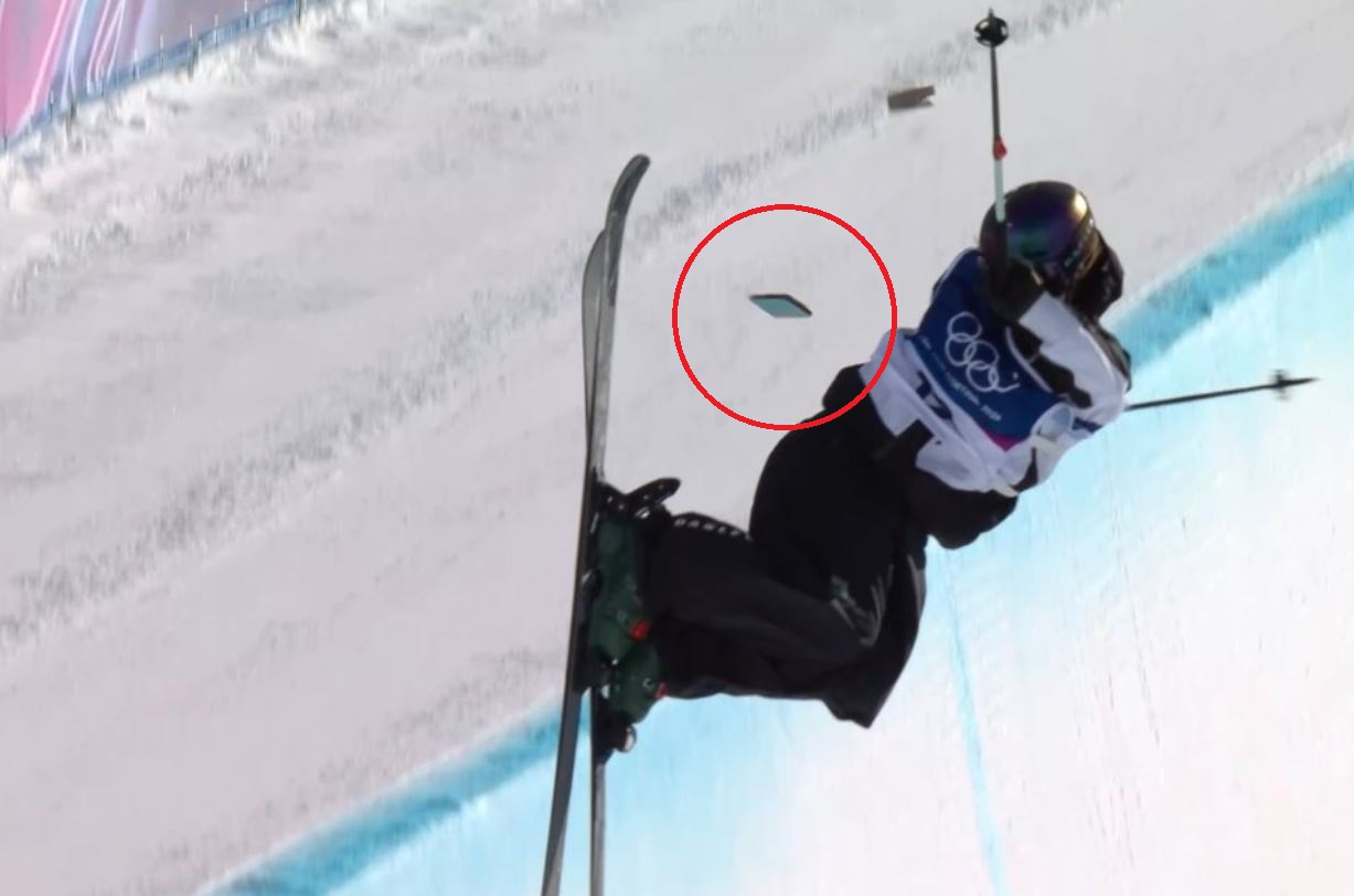 Niebywała scena na igrzyskach. Zawodniczka zgubiła... telefon [WIDEO]