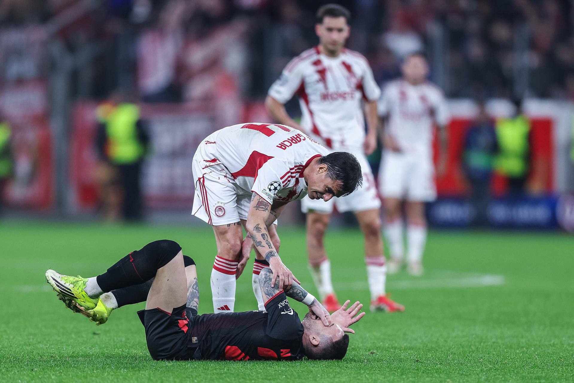 Zdziesiątkowany Bayer gra dalej. Romano przewidział przyszłość