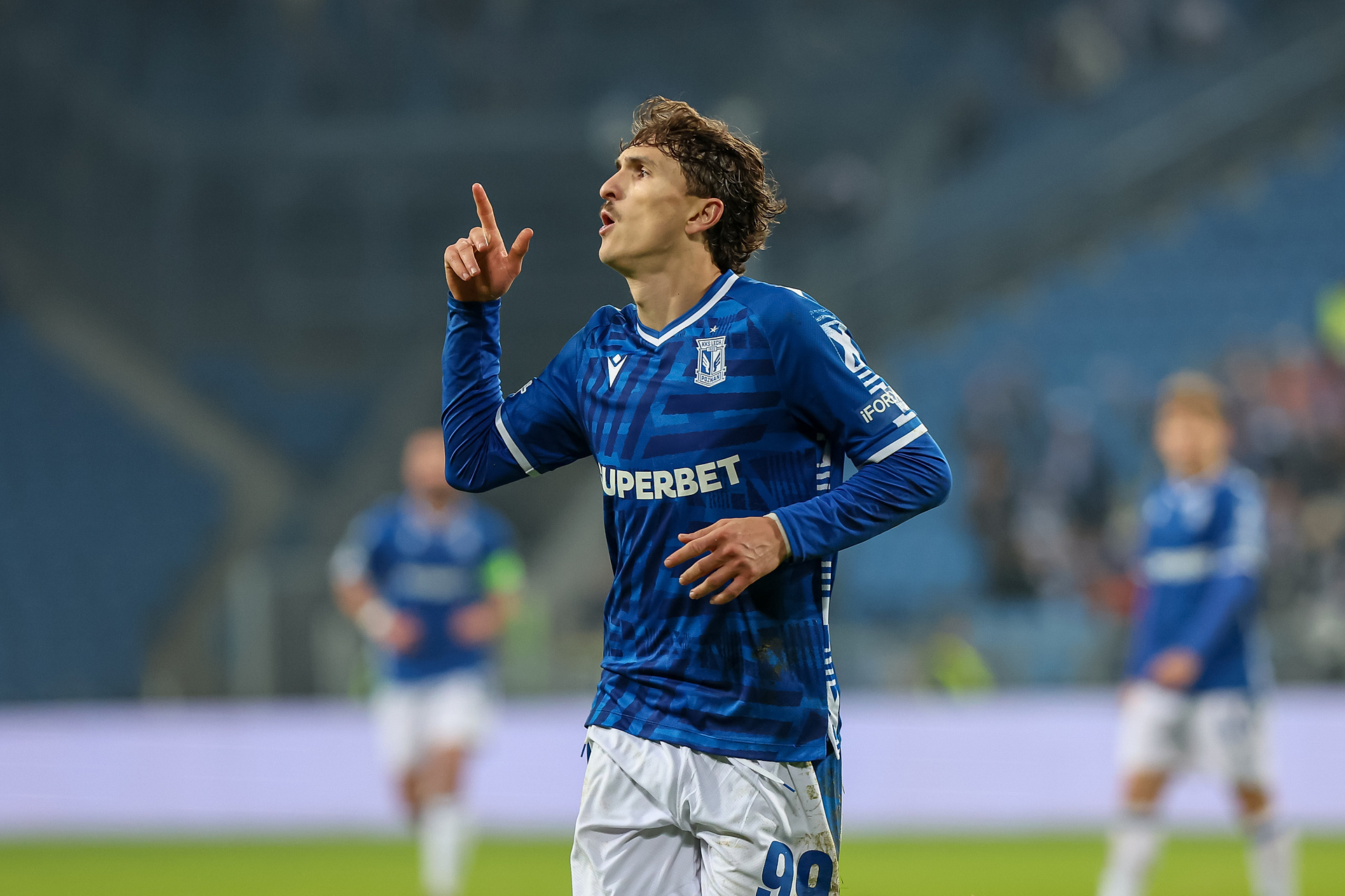 Oto szanse Lecha i Rakowa w Lidze Konferencji. Wielka waga losowania