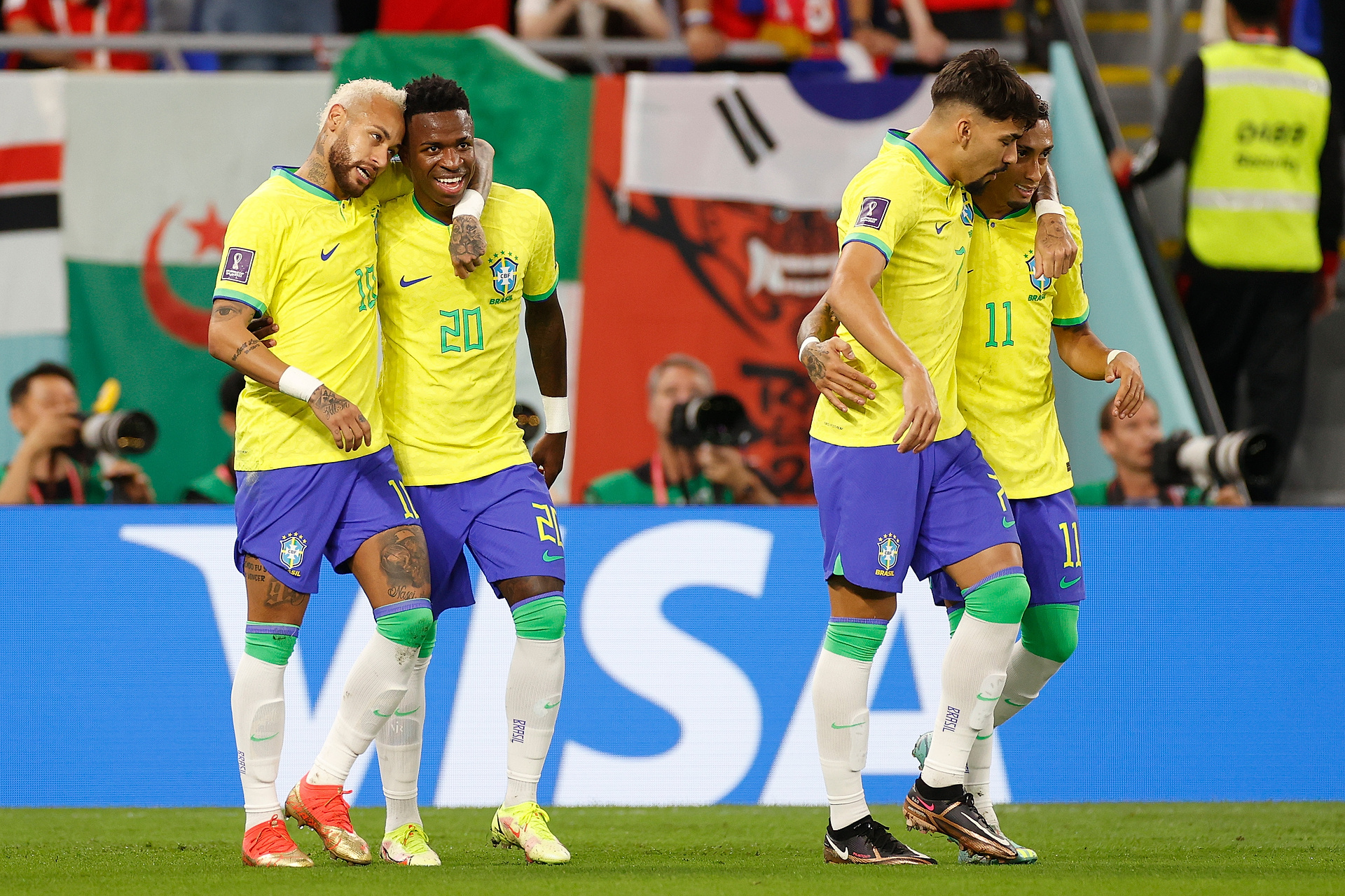 Neymar ujawnił, co powiedział Viniciusowi. Głośna reakcja gwiazdora