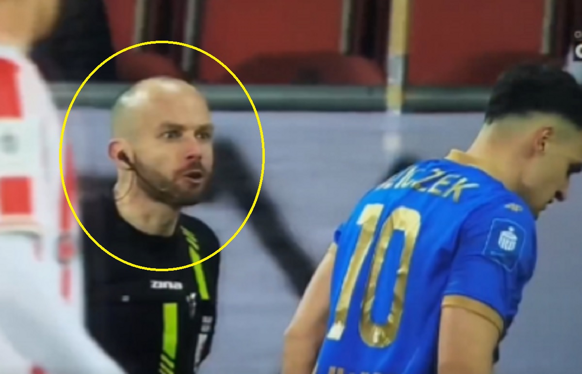 Sceny w meczu Ekstraklasy. Zobaczcie, co zrobił sędzia. "Graj ku***" [WIDEO]