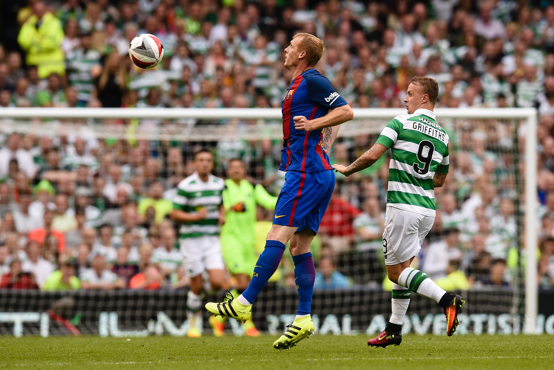 Wygrał LM z Barceloną, pracuje w sieciówce. "Jestem w trakcie procesu"