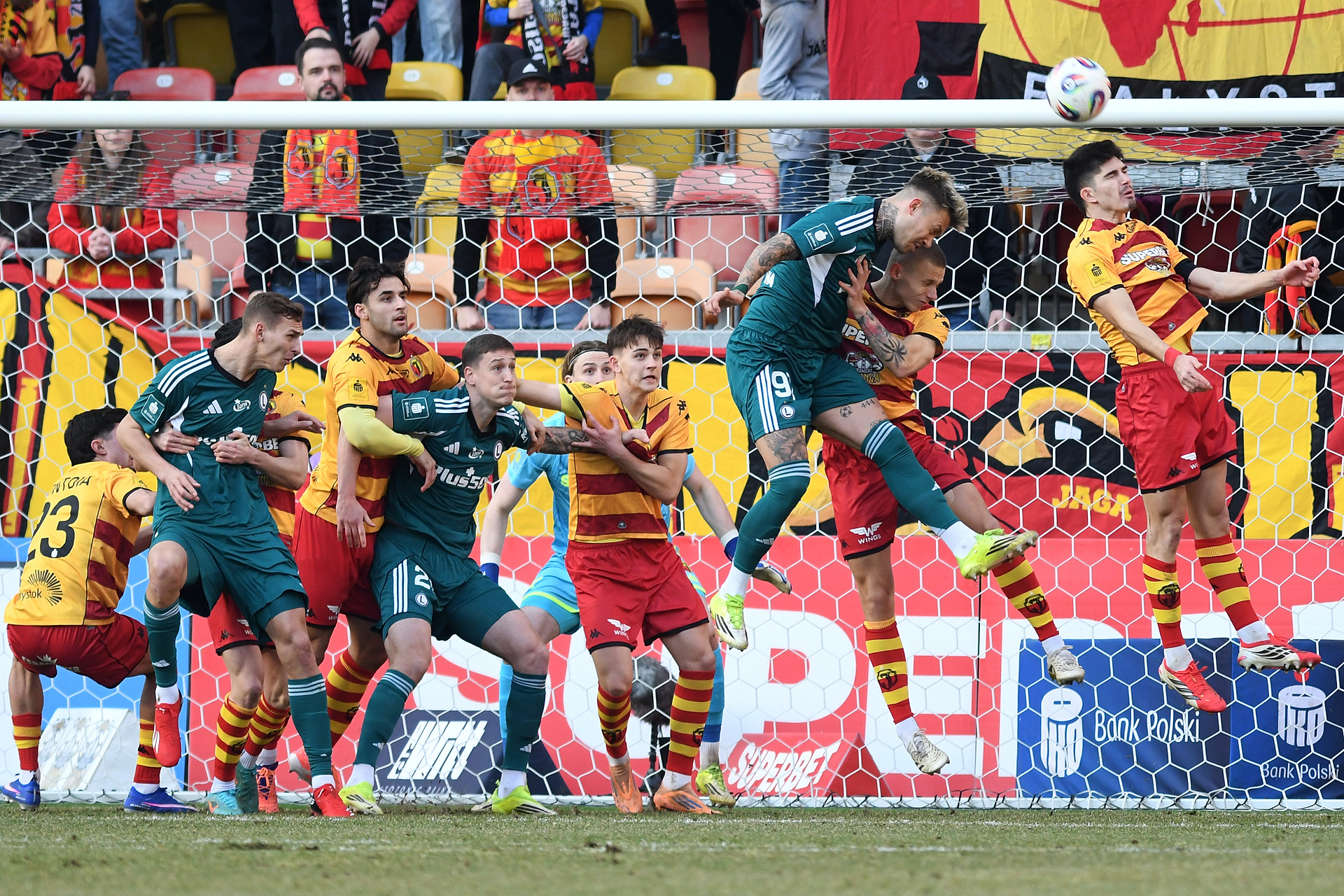 Szybkie 2:0, a potem pobudka Legii. Nie do wiary, co zrobiła Jagiellonia [WIDEO]